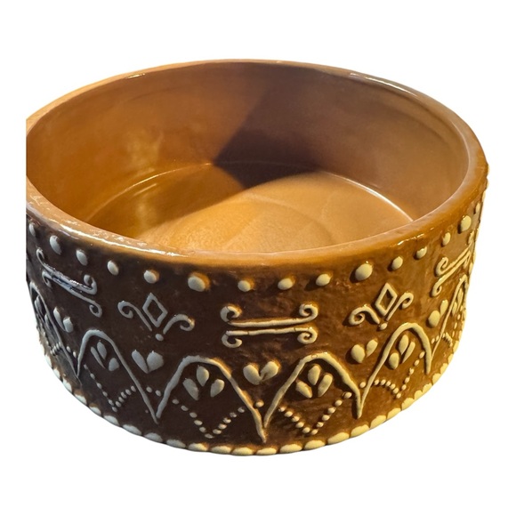 Pottery Barn Gingerbread Design Dog Bowl - Picture 7 of 7